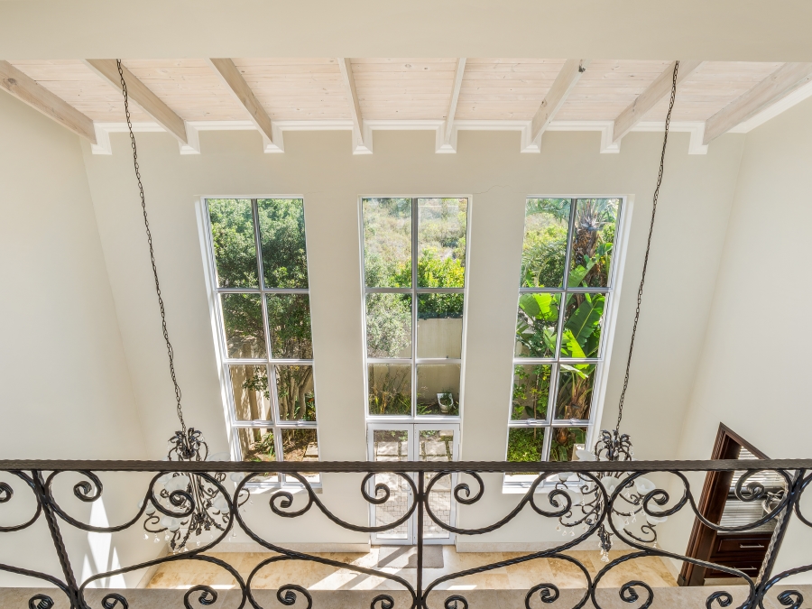 5 Bedroom Property for Sale in Pezula Golf Estate Western Cape